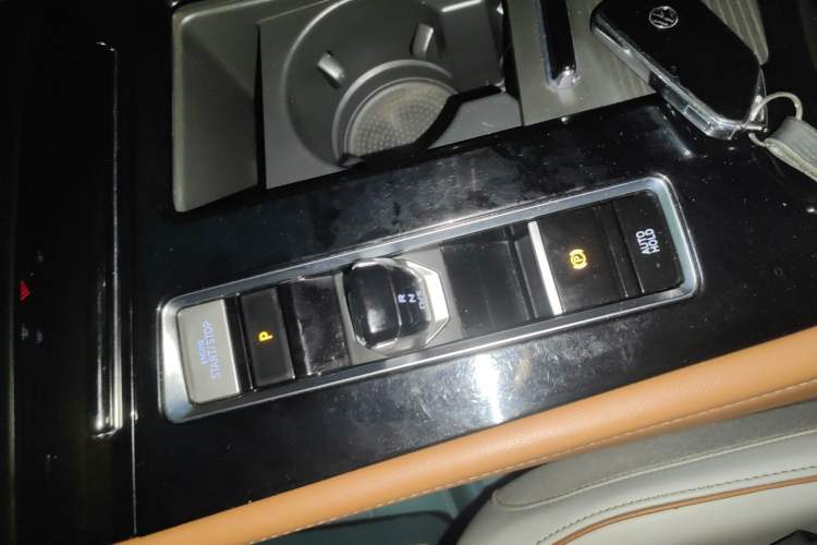 Used Volkswagen Teramont 2021 330TSI Two-Wheel-Drive Prestige Luxury Edition Gear Lever