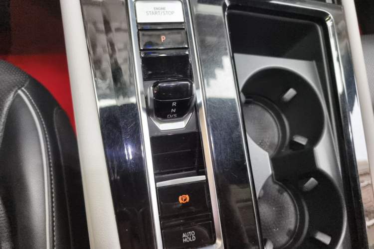 Used Volkswagen Teramont 2021 380TSI Four-Wheel Drive Prestige Luxury Edition Gear Lever