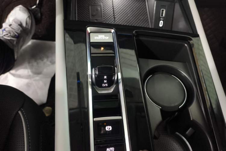 Used Volkswagen Teramont 2021 380TSI Four-Wheel Drive Prestige Flagship Edition Gear Lever