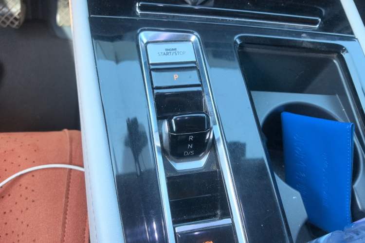 Used Volkswagen Teramont 2021 380TSI Four-Wheel Drive Luxury Edition Gear Lever