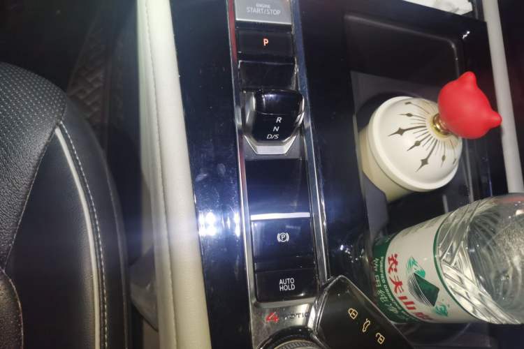Used Volkswagen Teramont 2021 380TSI Four-Wheel Drive Prestige Luxury Edition Gear Lever