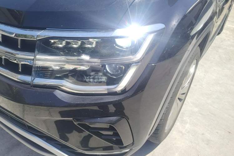 Used Volkswagen Teramont 2021 380TSI Four-Wheel Drive Prestige Flagship Edition Left Front Headlight