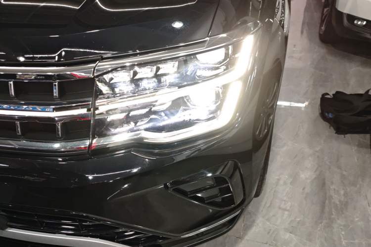 Used Volkswagen Teramont 2021 380TSI Four-Wheel Drive Prestige Flagship Edition Left Front Headlight