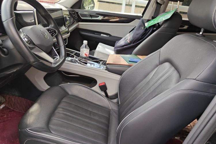 Used Volkswagen Teramont 2021 330TSI Two-Wheel-Drive Prestige Luxury Edition Left Front Seat