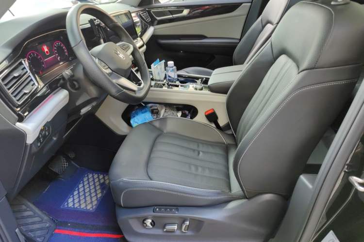 Used Volkswagen Teramont 2021 380TSI Four-Wheel Drive Prestige Luxury Edition Left Front Seat