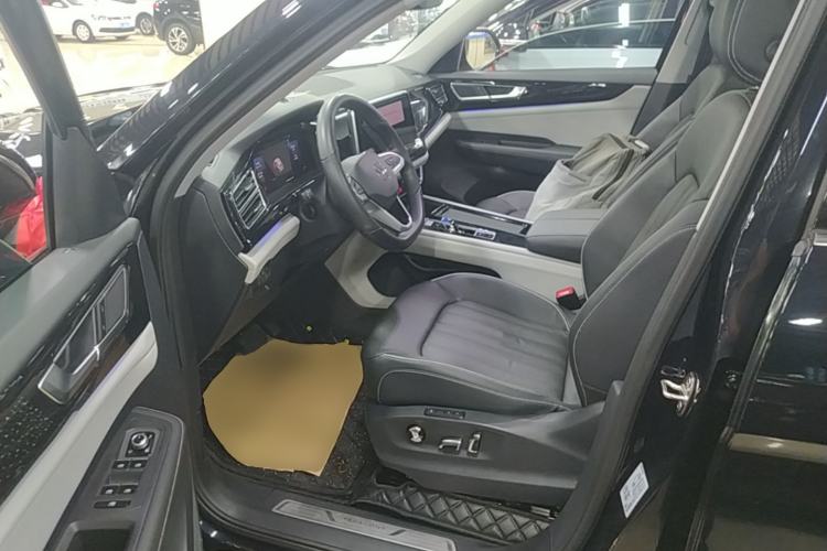 Used Volkswagen Teramont 2021 330TSI Two-Wheel-Drive Prestige Luxury Edition Left Front Seat