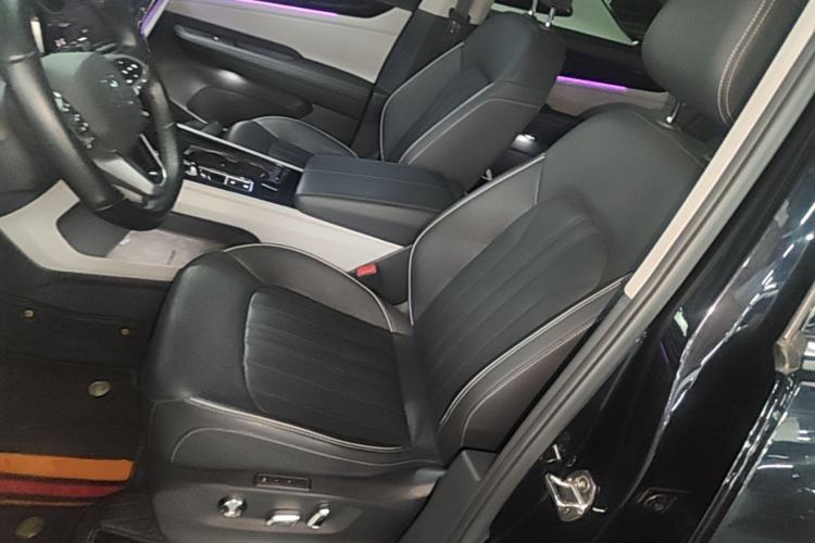 Used Volkswagen Teramont 2021 330TSI Two-Wheel-Drive Prestige Luxury Edition Left Front Seat