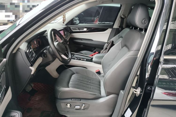 Used Volkswagen Teramont 2021 330TSI Two-Wheel-Drive Prestige Luxury Edition Left Front Seat