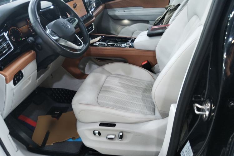 Used Volkswagen Teramont 2021 380TSI Four-Wheel Drive Prestige Luxury Edition Left Front Seat