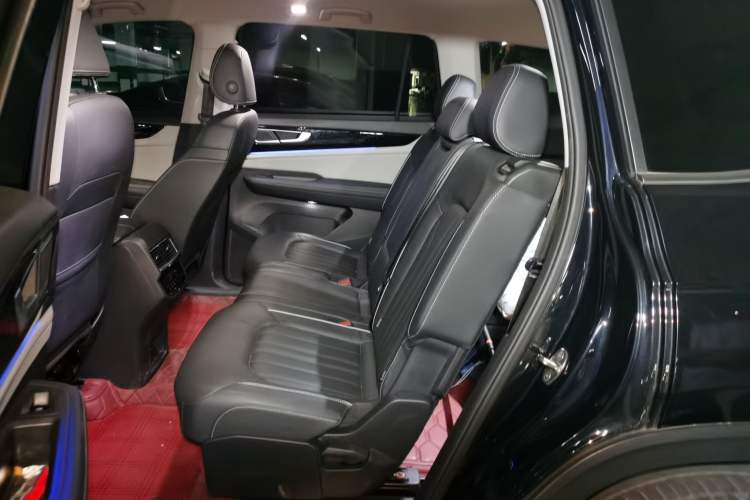 Used Volkswagen Teramont 2021 380TSI Four-Wheel Drive Prestige Luxury Edition Left Rear Seat