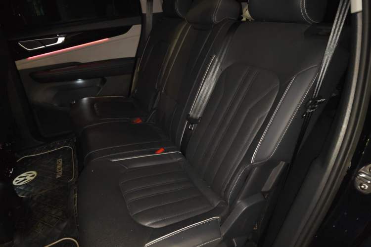Used Volkswagen Teramont 2021 380TSI Four-Wheel Drive Prestige Luxury Edition Left Rear Seat