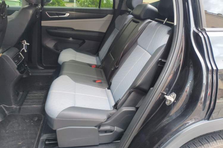 Used Volkswagen Teramont 2021 380TSI Four-Wheel Drive Luxury Edition Left Rear Seat