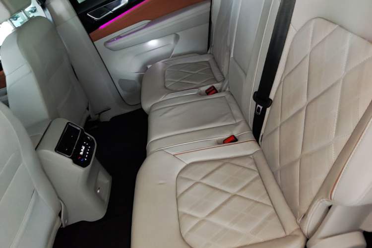 Used Volkswagen Teramont 2021 380TSI Four-Wheel Drive Prestige Flagship Edition Left Rear Seat