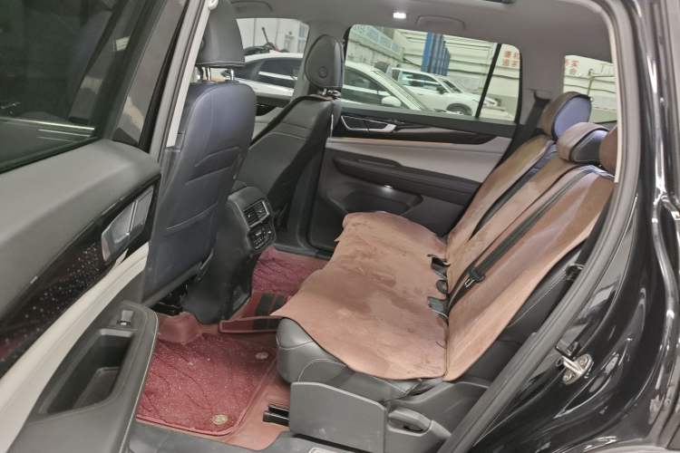 Used Volkswagen Teramont 2021 330TSI Two-Wheel-Drive Prestige Luxury Edition Left Rear Seat
