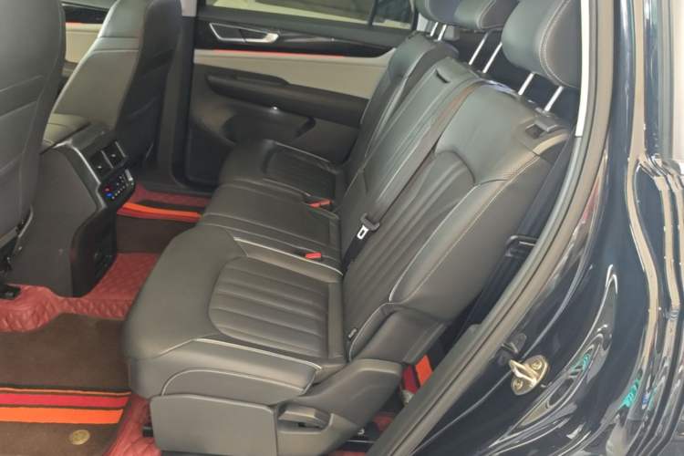 Used Volkswagen Teramont 2021 530 V6 Four-Wheel Drive Prestige Luxury Edition Left Rear Seat