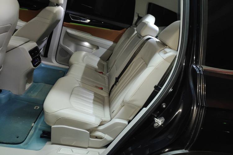 Used Volkswagen Teramont 2021 330TSI Two-Wheel-Drive Prestige Luxury Edition Left Rear Seat