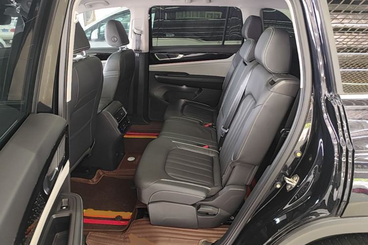Used Volkswagen Teramont 2021 380TSI Four-Wheel Drive Prestige Luxury Edition Left Rear Seat