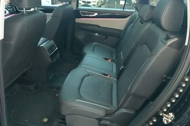 Used Volkswagen Teramont 2021 330TSI Two-Wheel-Drive Prestige Luxury Edition Left Rear Seat