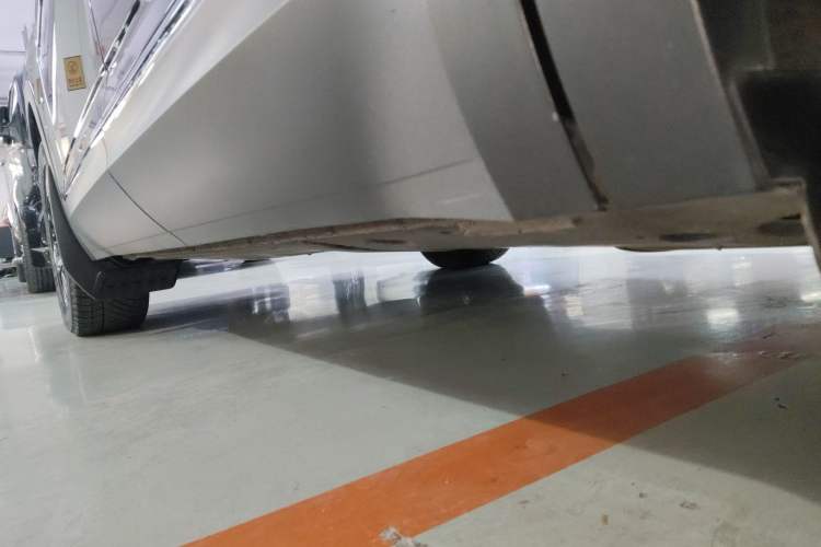 Used Volkswagen Teramont 2021 380TSI Four-Wheel Drive Prestige Luxury Edition Left Side Sill