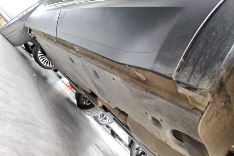 Used Volkswagen Teramont 2021 380TSI Four-Wheel Drive Prestige Flagship Edition Left Side Sill
