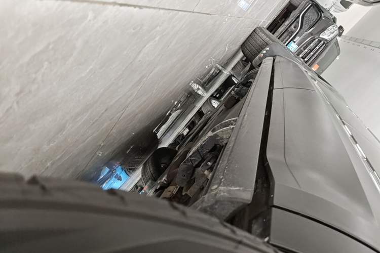 Used Volkswagen Teramont 2021 380TSI Four-Wheel Drive Prestige Luxury Edition Left Side Sill