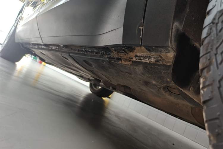 Used Volkswagen Teramont 2021 380TSI Four-Wheel Drive Luxury Edition Left Side Sill