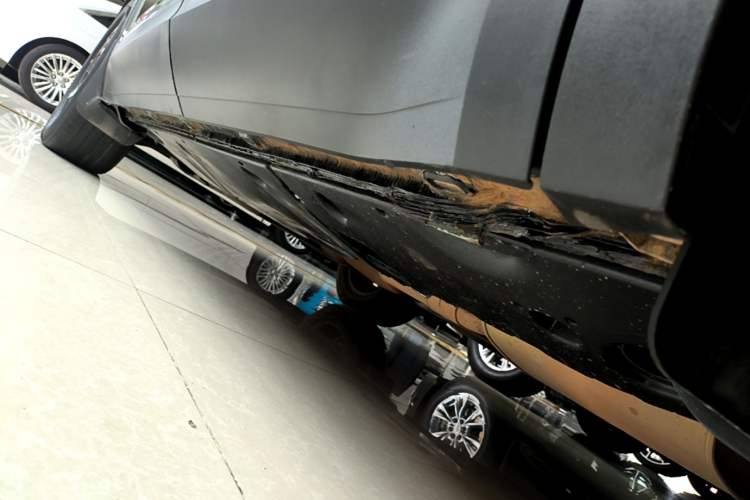 Used Volkswagen Teramont 2021 380TSI Four-Wheel Drive Prestige Luxury Edition Left Side Sill
