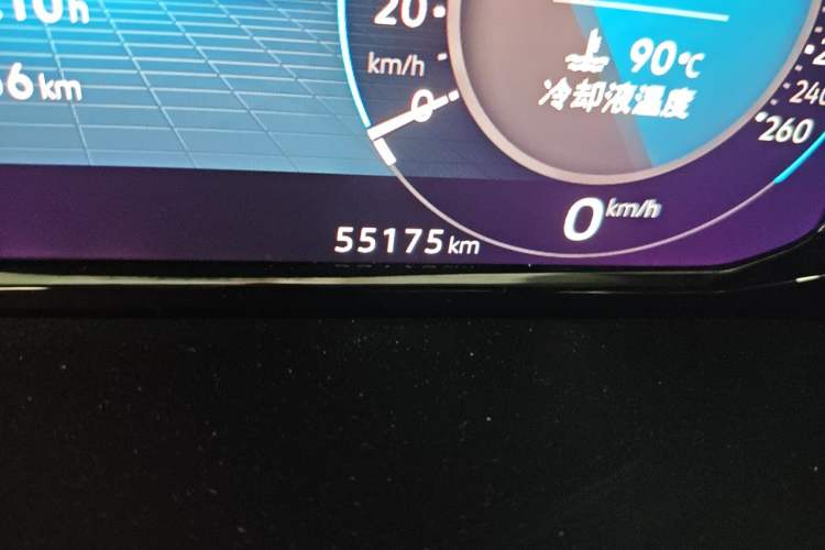 Used Volkswagen Teramont 2021 530 V6 Four-Wheel Drive Prestige Luxury Edition Odometer Close Up