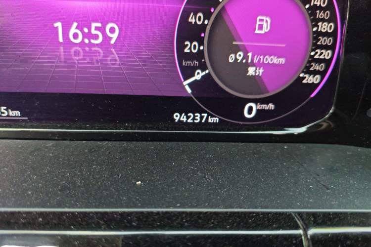 Used Volkswagen Teramont 2021 330TSI Two-Wheel-Drive Prestige Luxury Edition Odometer Close Up