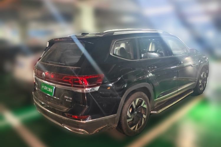 Used Volkswagen Teramont 2021 530 V6 Four-Wheel Drive Prestige Luxury Edition Rear Right 45 Deg