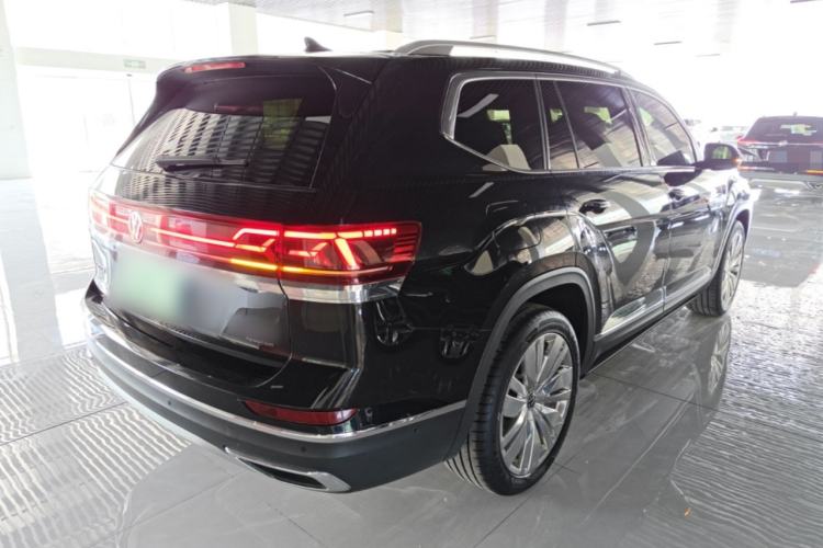 Used Volkswagen Teramont 2021 530 V6 All-Wheel Drive Prestige Flagship Edition Rear Right 45 Deg