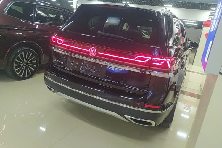 Used Volkswagen Teramont 2021 330TSI Two-Wheel-Drive Prestige Luxury Edition Rear Right 45 Deg