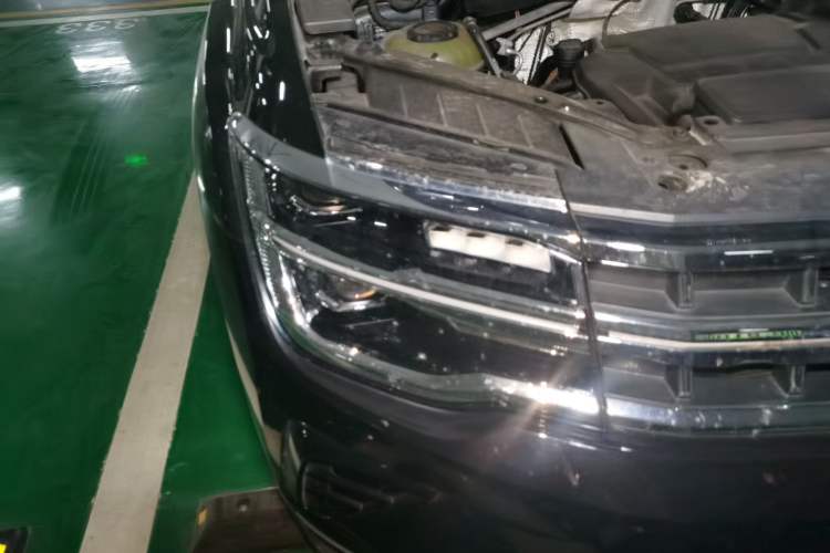 Used Volkswagen Teramont 2021 380TSI Four-Wheel Drive Prestige Luxury Edition Right Front Headlight