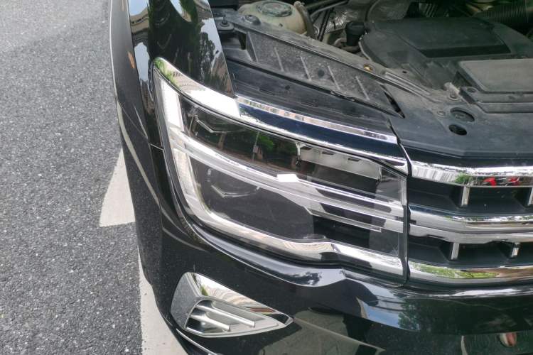 Used Volkswagen Teramont 2021 330TSI Two-Wheel-Drive Prestige Luxury Edition Right Front Headlight