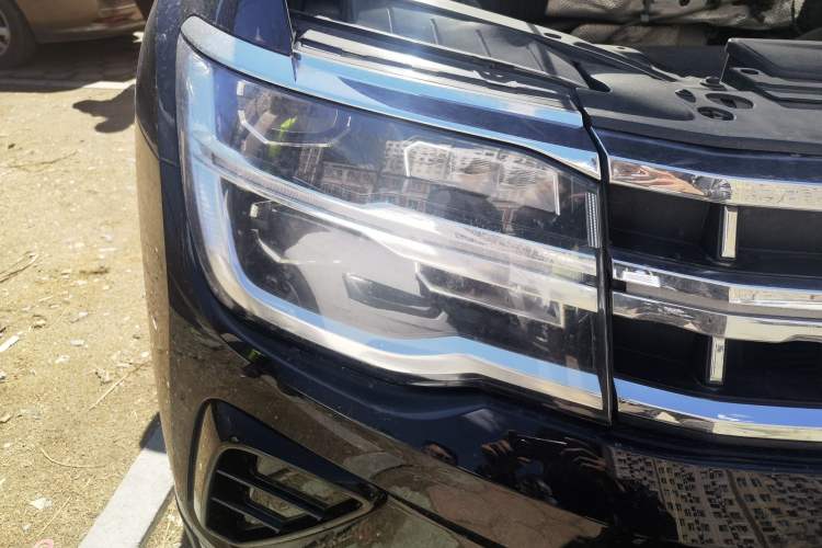 Used Volkswagen Teramont 2021 380TSI Four-Wheel Drive Prestige Luxury Edition Right Front Headlight