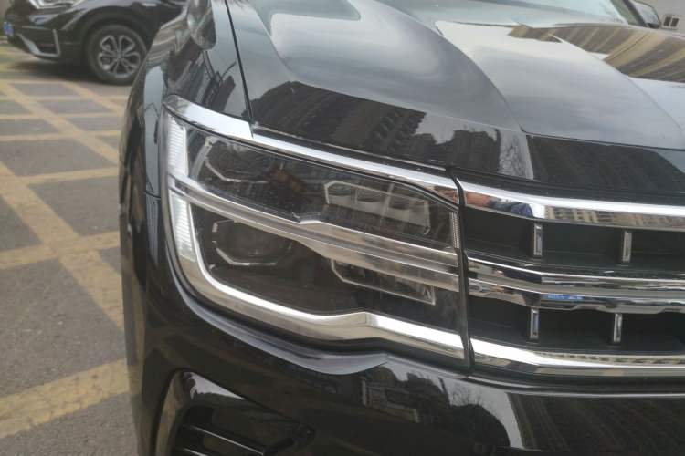 Used Volkswagen Teramont 2021 380TSI Four-Wheel Drive Prestige Luxury Edition Right Front Headlight