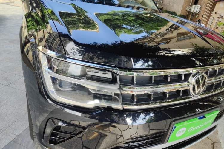 Used Volkswagen Teramont 2021 380TSI Four-Wheel Drive Prestige Luxury Edition Right Front Headlight