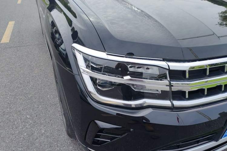 Used Volkswagen Teramont 2021 380TSI Four-Wheel Drive Prestige Luxury Edition Right Front Headlight