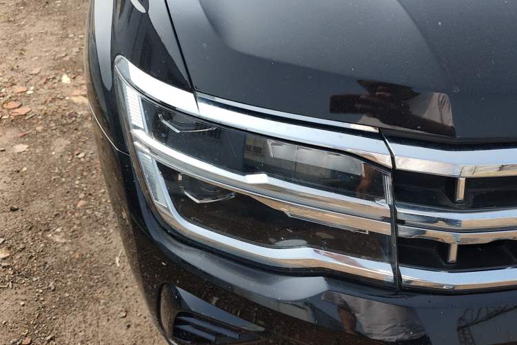Used Volkswagen Teramont 2021 380TSI Four-Wheel Drive Prestige Luxury Edition Right Front Headlight