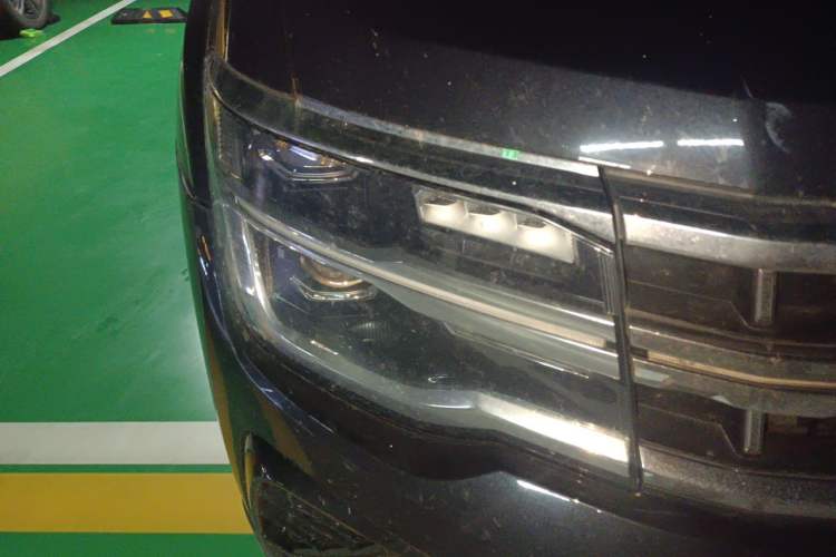 Used Volkswagen Teramont 2021 380TSI Four-Wheel Drive Luxury Edition Right Front Headlight
