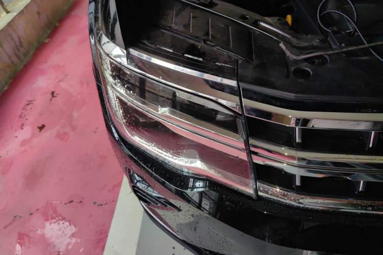 Used Volkswagen Teramont 2021 380TSI Four-Wheel Drive Prestige Luxury Edition Right Front Headlight