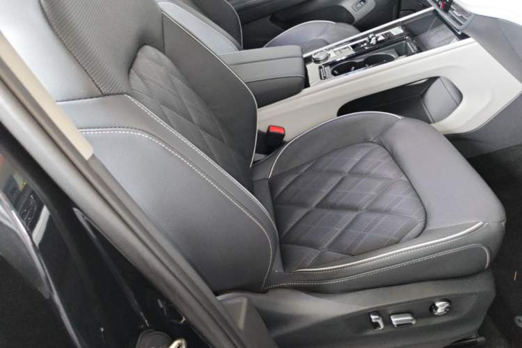 Used Volkswagen Teramont 2021 380TSI Four-Wheel Drive Prestige Flagship Edition Right Front Seat