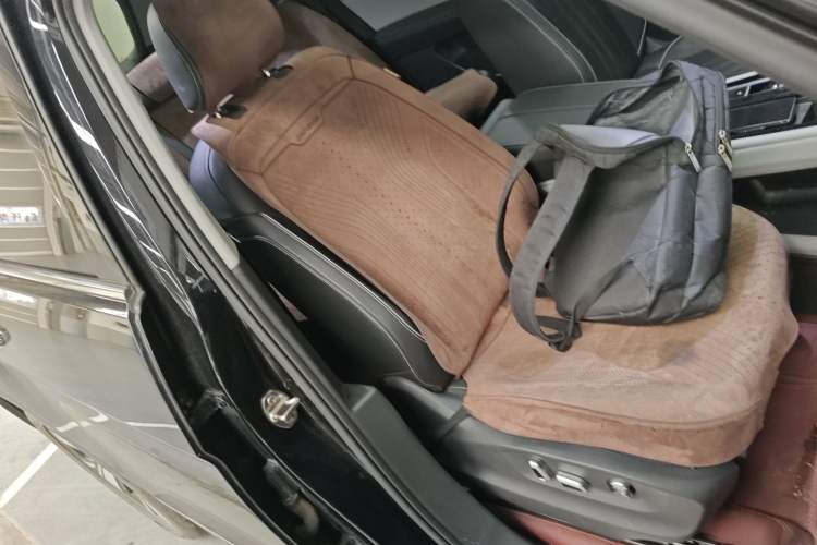 Used Volkswagen Teramont 2021 330TSI Two-Wheel-Drive Prestige Luxury Edition Right Front Seat