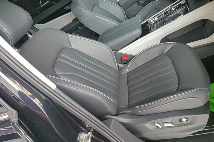 Used Volkswagen Teramont 2021 380TSI Four-Wheel Drive Prestige Luxury Edition Right Front Seat