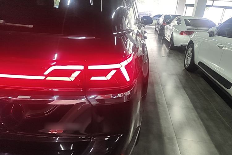 Used Volkswagen Teramont 2021 330TSI Two-Wheel-Drive Prestige Luxury Edition Right Rear Taillight