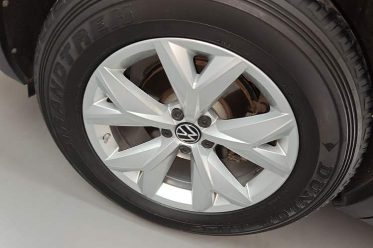 Used Volkswagen Teramont 2021 380TSI Four-Wheel Drive Luxury Edition Right Rear Wheel Hub