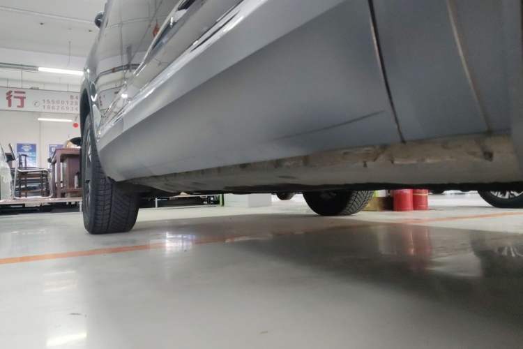 Used Volkswagen Teramont 2021 380TSI Four-Wheel Drive Prestige Luxury Edition Right Side Sill