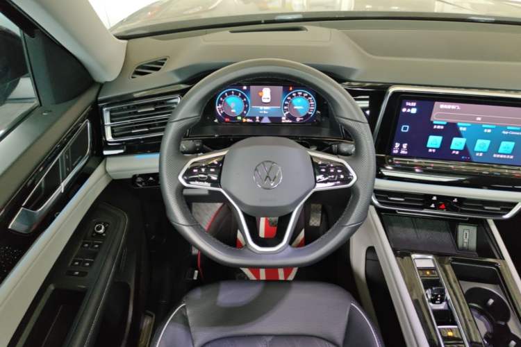 Used Volkswagen Teramont 2021 380TSI Four-Wheel Drive Prestige Flagship Edition Steering Wheel