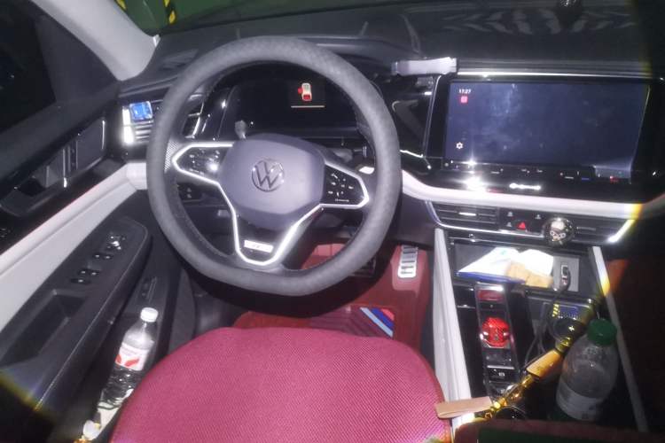 Used Volkswagen Teramont 2021 380TSI Four-Wheel Drive Prestige Luxury Edition Steering Wheel