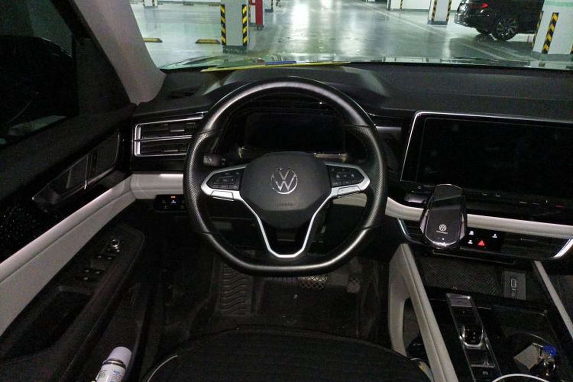 Used Volkswagen Teramont 2021 330TSI Two-Wheel-Drive Prestige Luxury Edition Steering Wheel